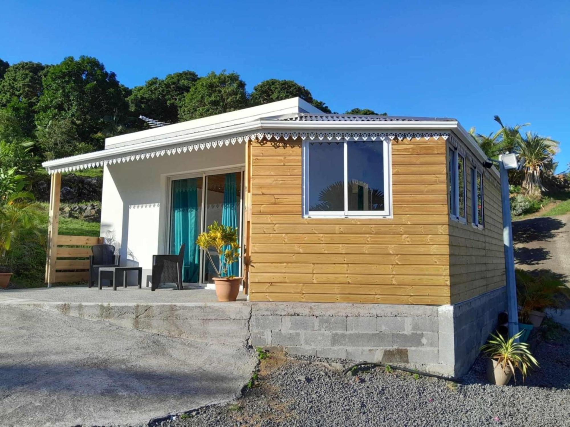 Ferme Auberge Le Ti'Planteur Saint-Philippe Ngoại thất bức ảnh
